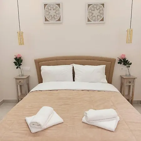 Vista Mare , 2 Min Drive To The Sea * Lakki (Karpathos)