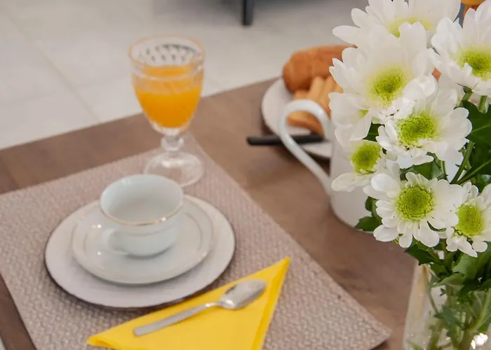 Vista Mare , 2 Min Drive To The Sea Apartamento *