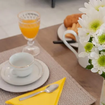 Vista Mare , 2 Min Drive To The Sea Apartament *