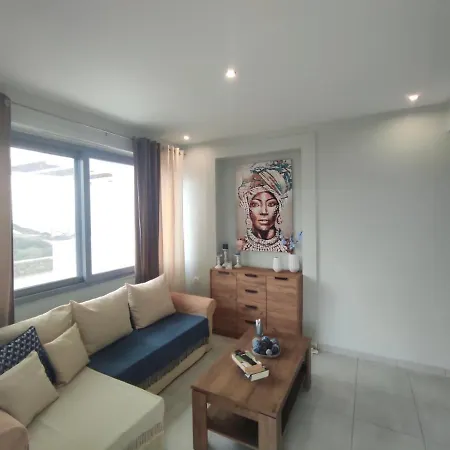 Vista Mare , 2 Min Drive To The Sea شقة Lakki (Karpathos)